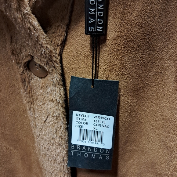 Reversible Faux Fur & Suede Jacket Size XL NWT - Picture 3 of 3